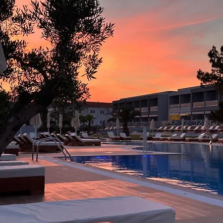 Sea Coast Halkidiki Hotel 5*